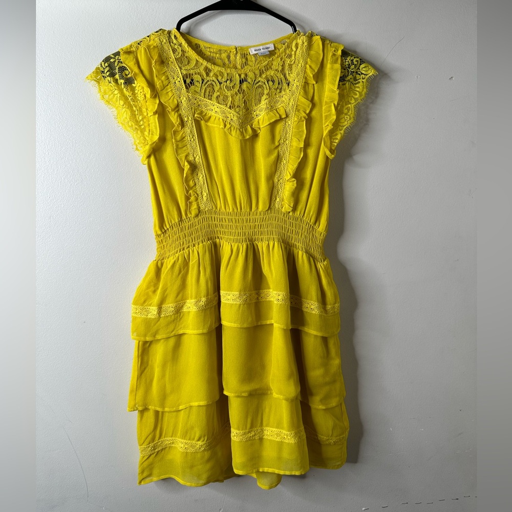 River Island Girl’s Yellow Smocked Sundress Flutter Cap Sleeves Size 8